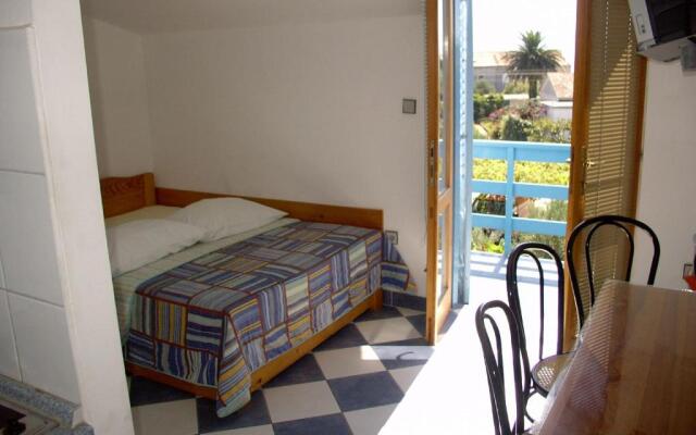 Apartments Blue - 200 m from sea