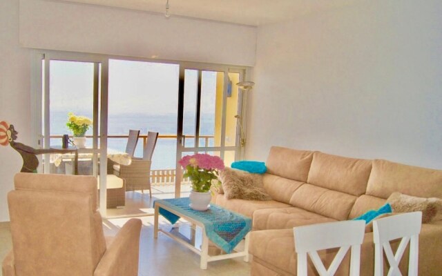 3Br Fuengirola Promenade First Line Beach Apartment With Panoramic Sea Views