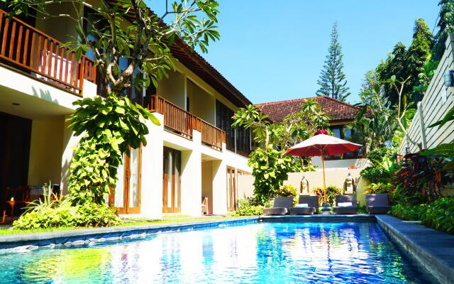 Sekuta Condo Suites