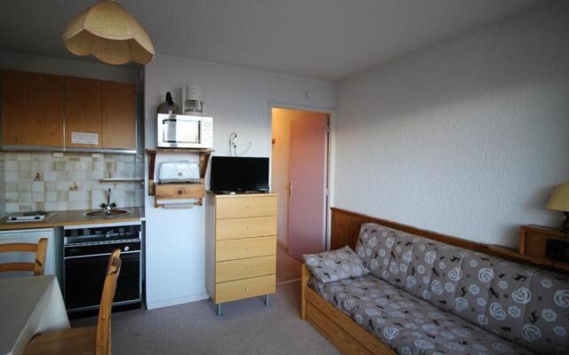 Appartement Auris, 1 pièce, 2 personnes - FR-1-297-33