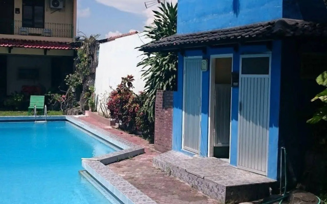 Metro Guest House