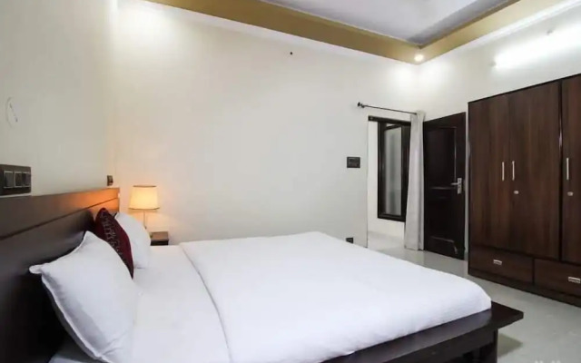 Hobo Hostel