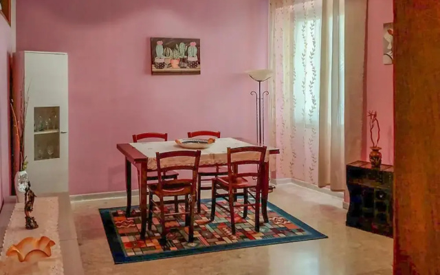 Awesome Apartment in Ittiri With 1 Bedrooms