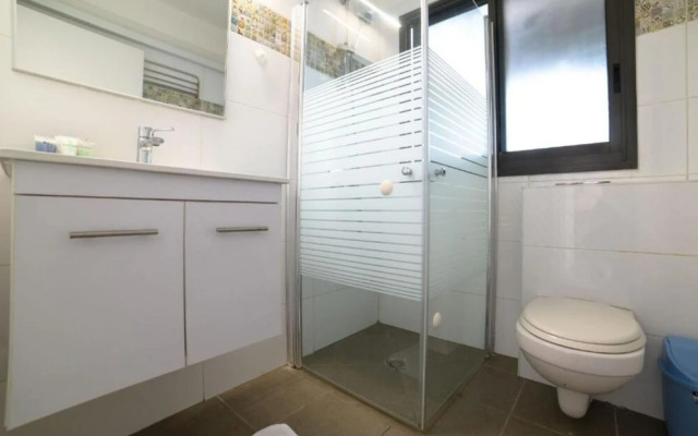 YalaRent Migdalor Apartments with Sea Views