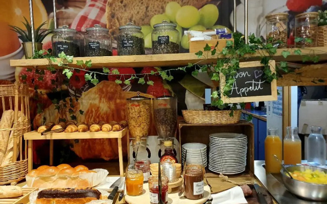 Cit’hôtel Design Booking Evry Saint Germain-Lès-Corbeil Senart