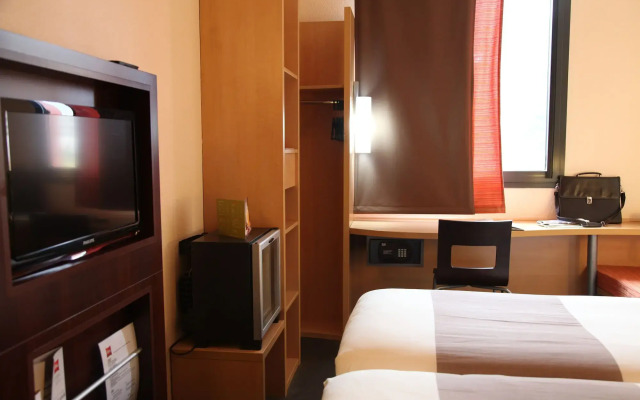 Ibis Styles Dakar
