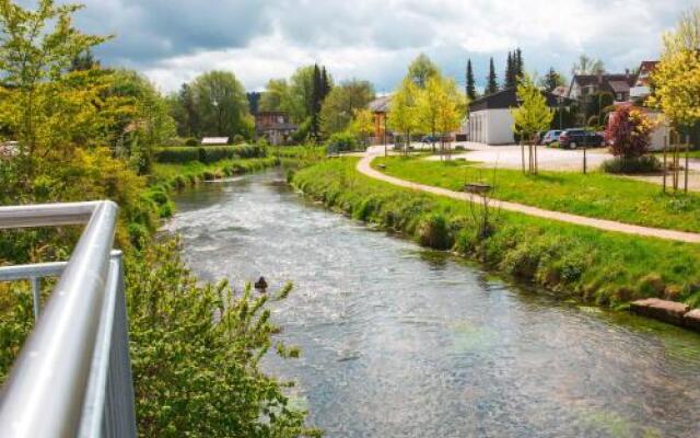 Hotel und Gästehaus Kreuz