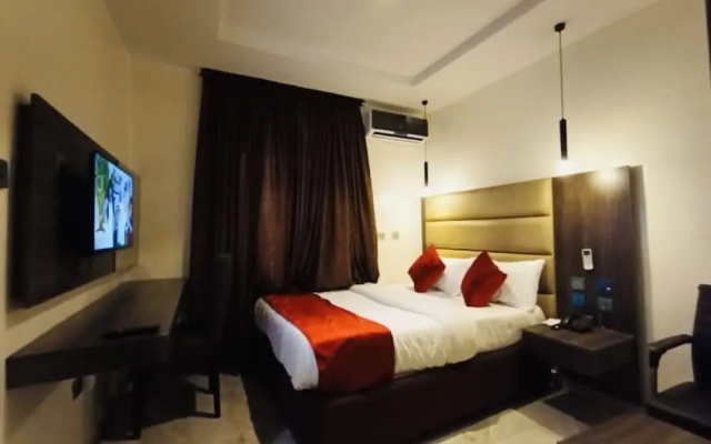Boston Hill Resort & Hotel Ltd