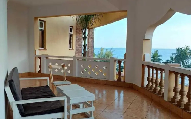 Lux Suites Shanzu Oceanfront Apartments