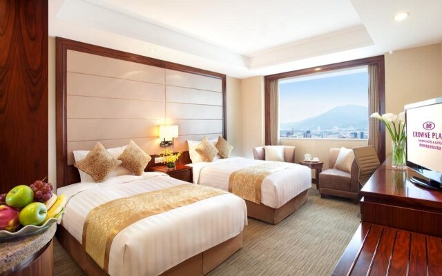 Crowne Plaza Nanjing Hotel & Suites