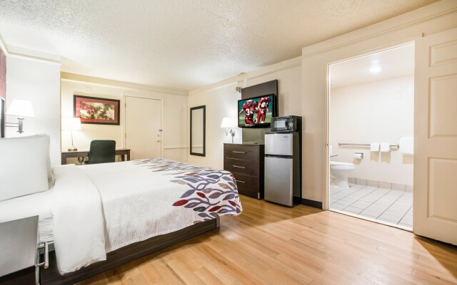 Red Roof Inn North Dallas - Park Central