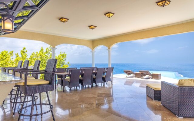 Cliff Villa