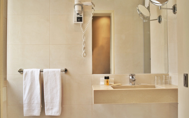TURIM Restauradores Hotel