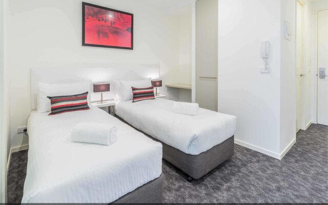 City Edge Box Hill Apartment Hotel