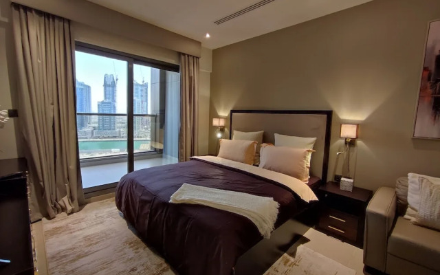 Whitesage - Sleek Studio With Canal View Near Metro