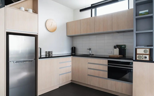 Deluxe Inner-city Apartment on Moray