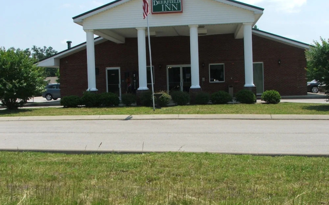 Deerfield Inn & Suites