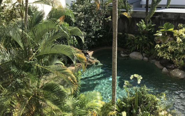 Villa Vaucluse Apartments of Cairns