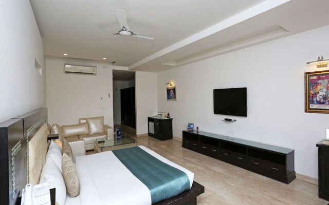 OYO 13564 Near Prem Mandir