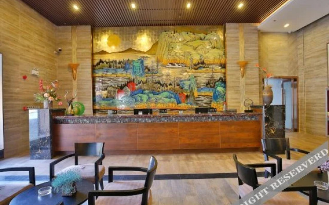 Tiantang Guzhai Holiday Hotel