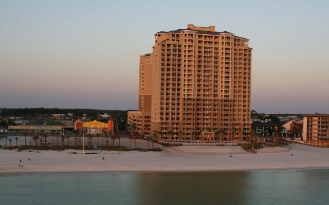 Grand Panama Beach Resort by Emerald View Resorts