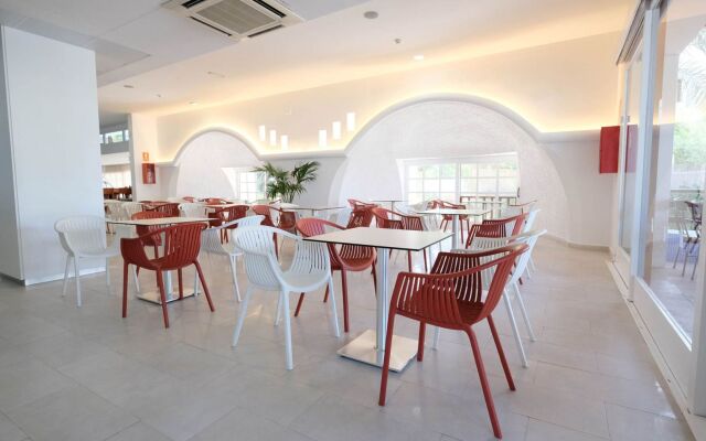 azuLine Hotel Bergantín