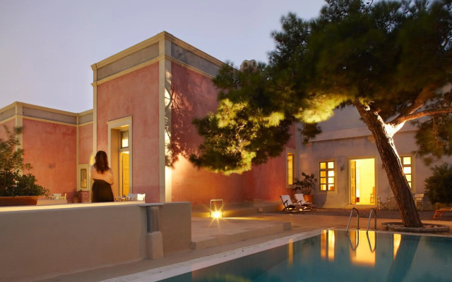 Aria Lito Mansion