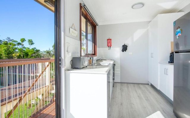 Sirius Retreat - Pet Friendly - 3 Mins Walk to St George Basin – Guest Rooms – Sanctuary Point