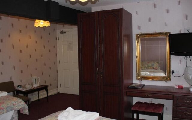 Owain Glyndwr Hotel