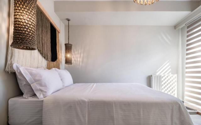 Macrame Luxury Suites