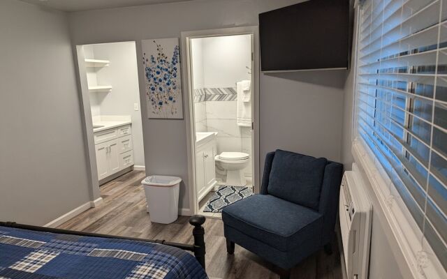 Majestic Rockies Motel