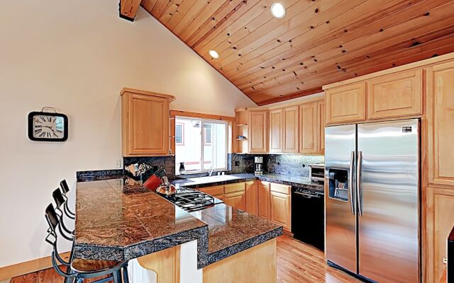 7670 Tahoe Vista - 3 Br Home