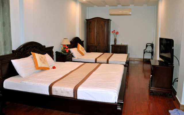 Thai Binh Hotel 2 – Guest Rooms – Hue