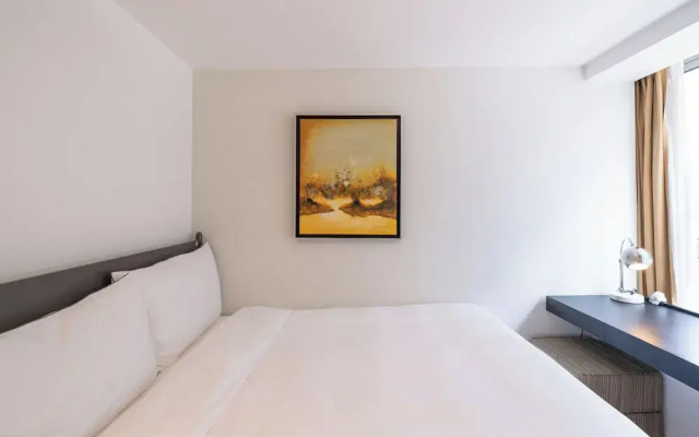 Tyms 3BR 2BA Apt Xujiahui Center