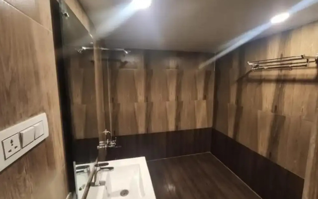 New Hotel Suhail