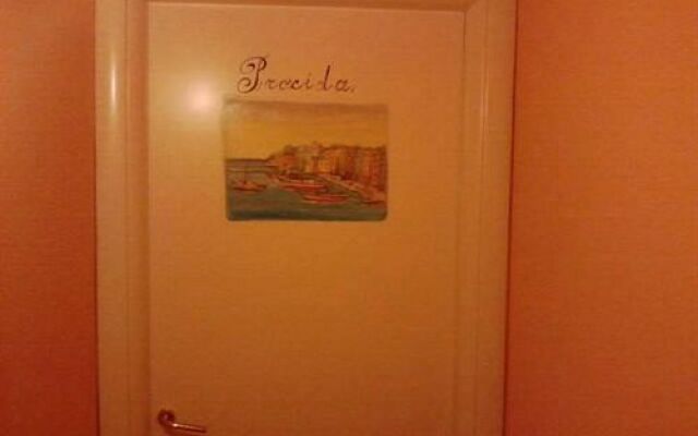 Suite Partenopea- Bed and Breakfast