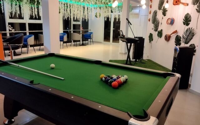 Hary's aparthotel