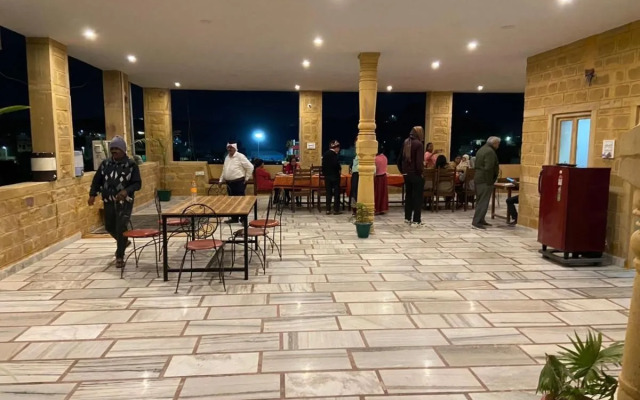 Hotel Golden Safari