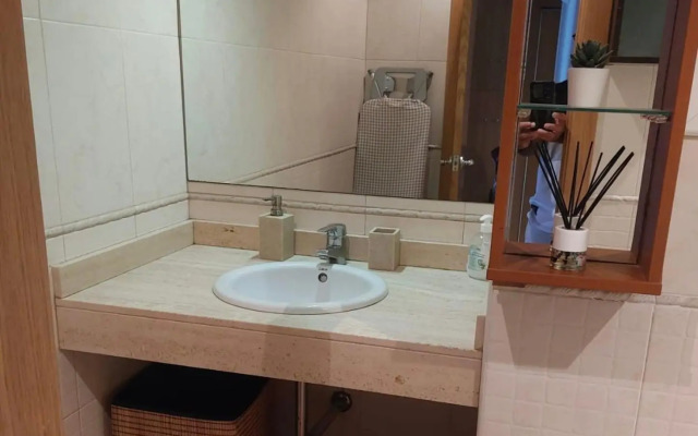 Apartamento tranquilo cerca de la Sagrada Familia