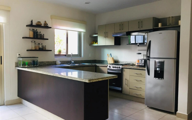 BEACH HAUS-Suites Vacacionales