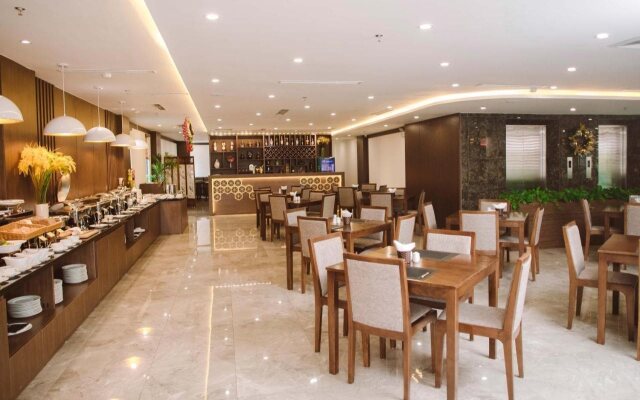 Reyna Hotel Hanoi