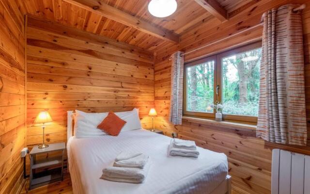 Woodland Park Lodges