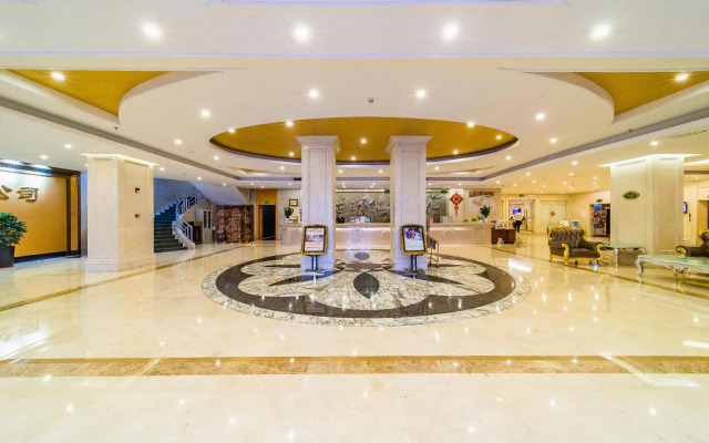 Vienna international hotel (zhuhai lovers middle road haibin store)