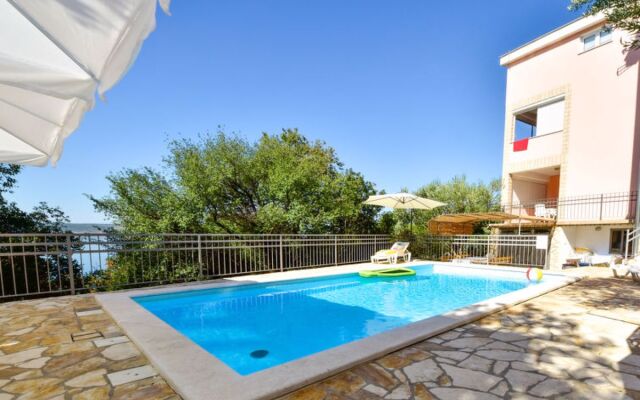 House Relax Maslenica
