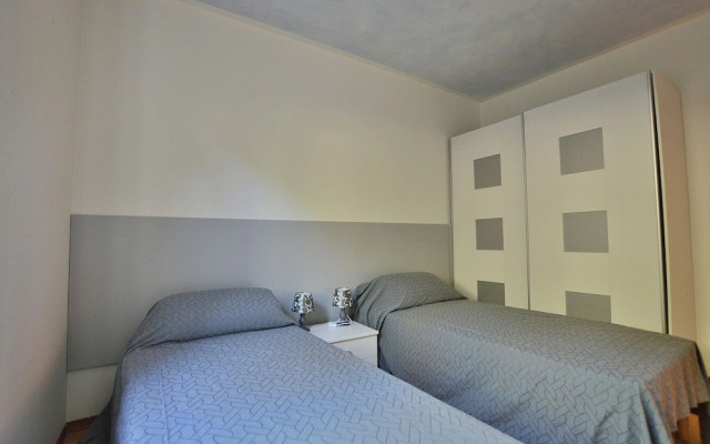 Apartment Quarole With Pool