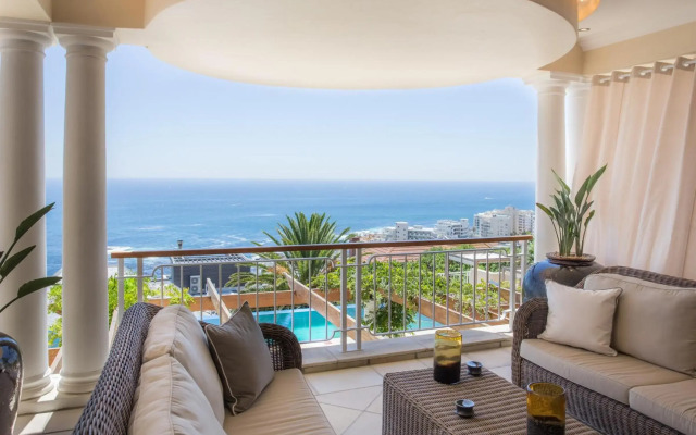 Compass House Boutique Hotel