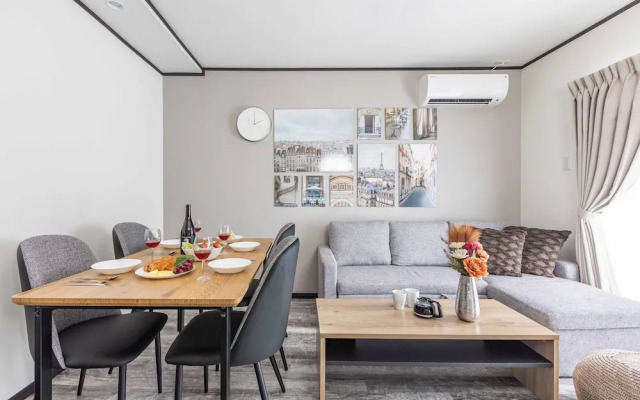 Art Shinsekai Minami