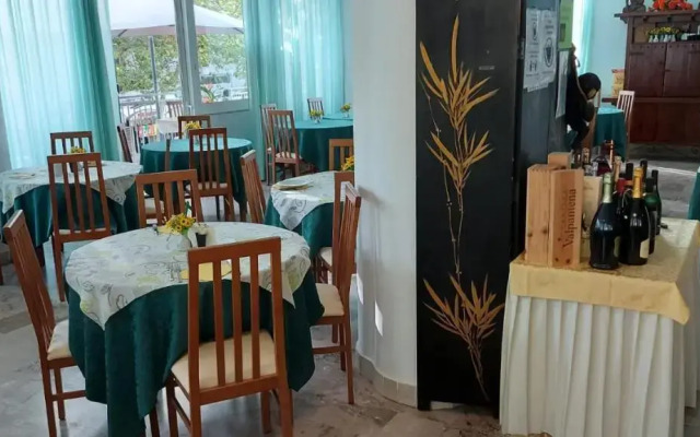 Hotel Santini