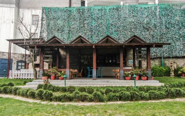 Rock Manali