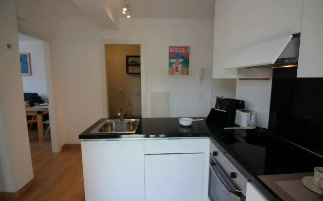 Santi Apartment Few Min From Lake